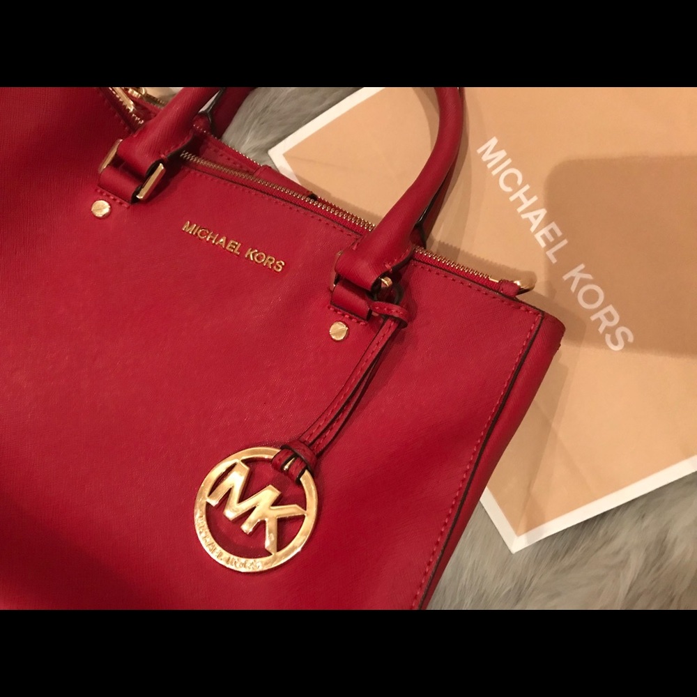 Michael Kors Sutton Medium Satchel Bag - Picture 3 of 8